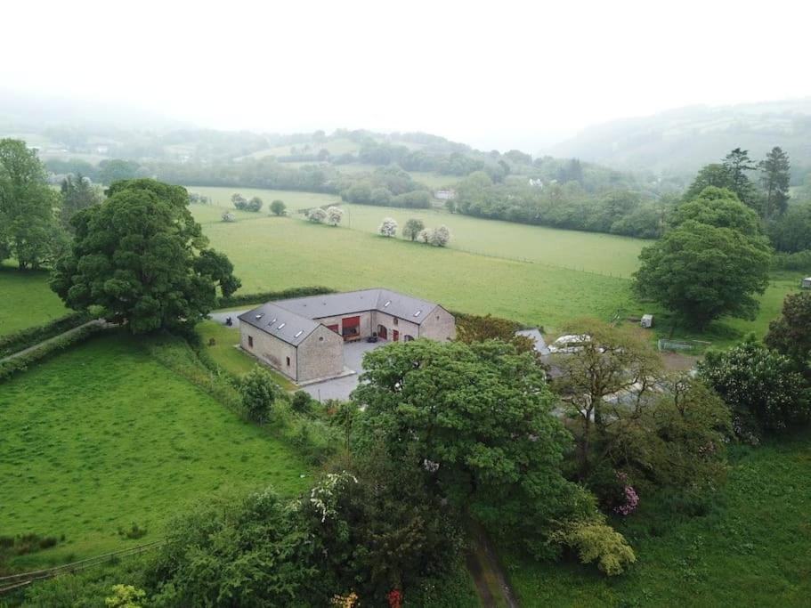 Peregrine Stable Cottage Llandovery Exterior foto